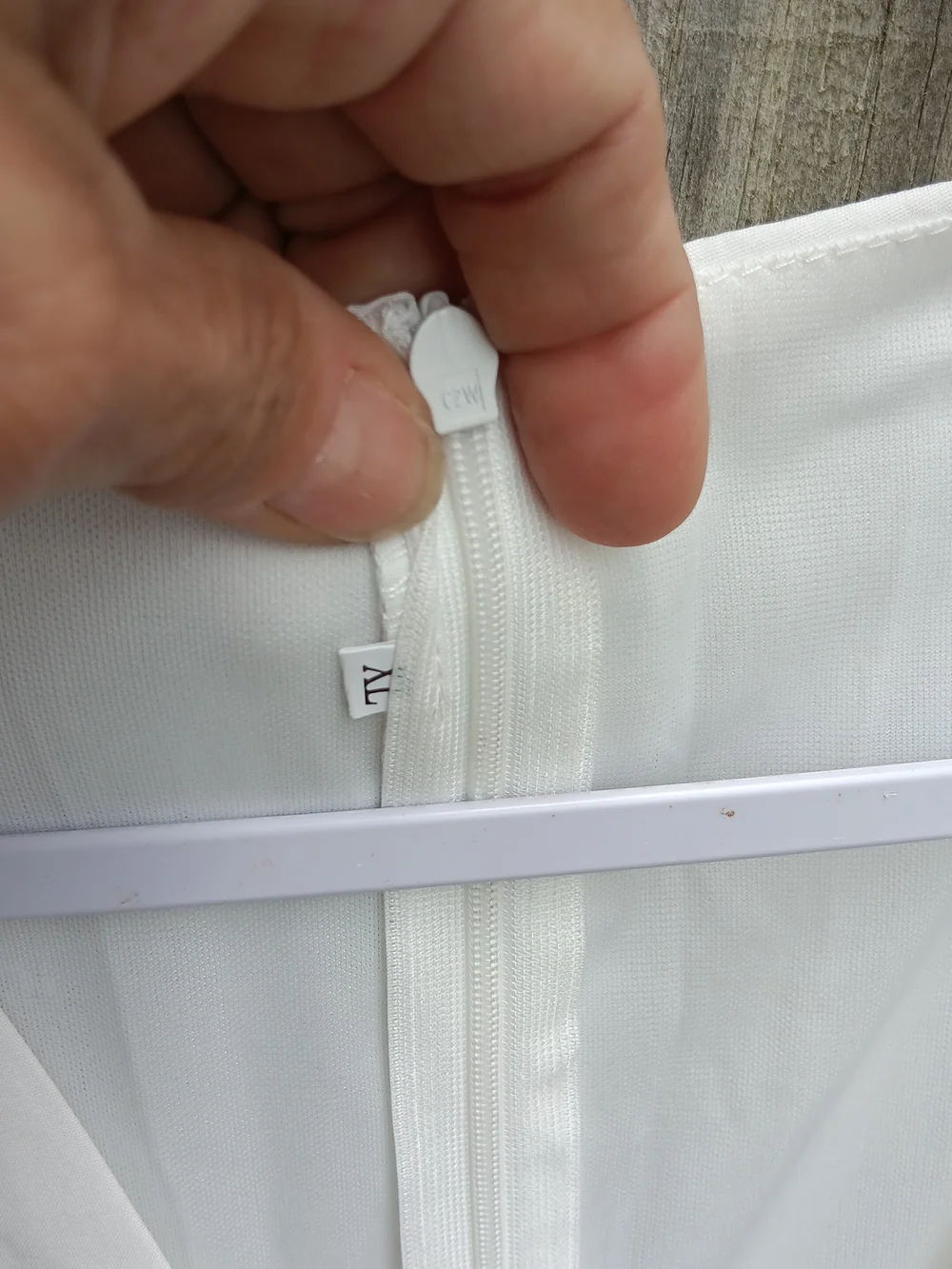 White Maxi Ðress 🎂 V-Neck Ruffle Sleeve LX - Picture 5 of 9